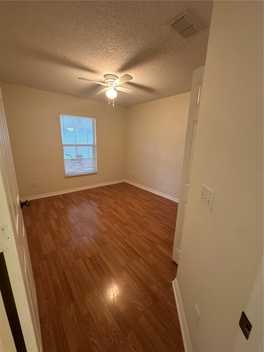 WATERFORD LAKES TR N11 PH 02 - Residential