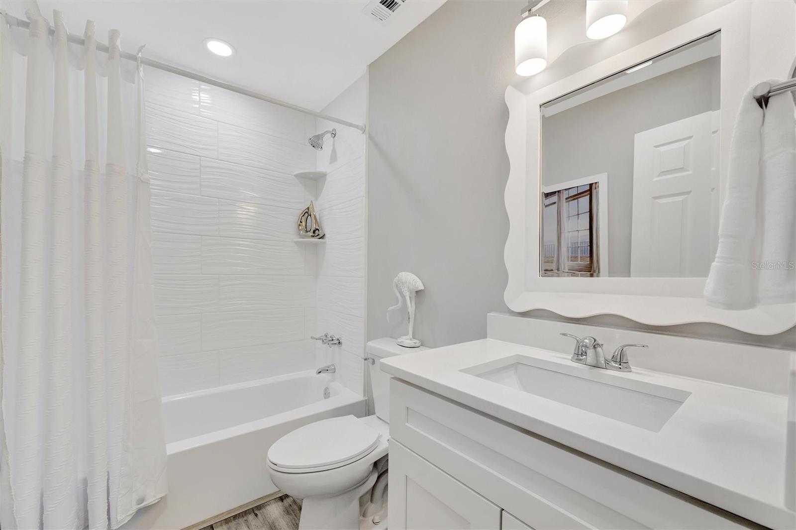 CASCO DORADO - Residential Lease