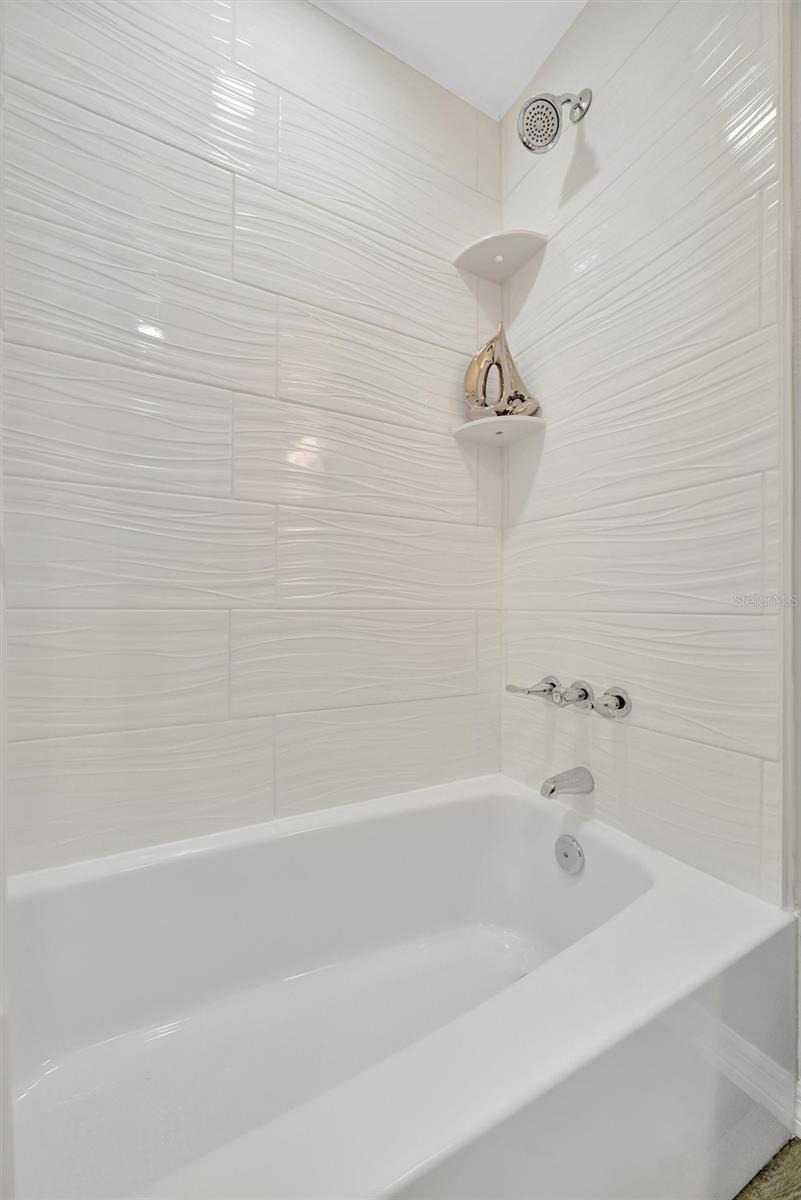 CASCO DORADO - Residential Lease