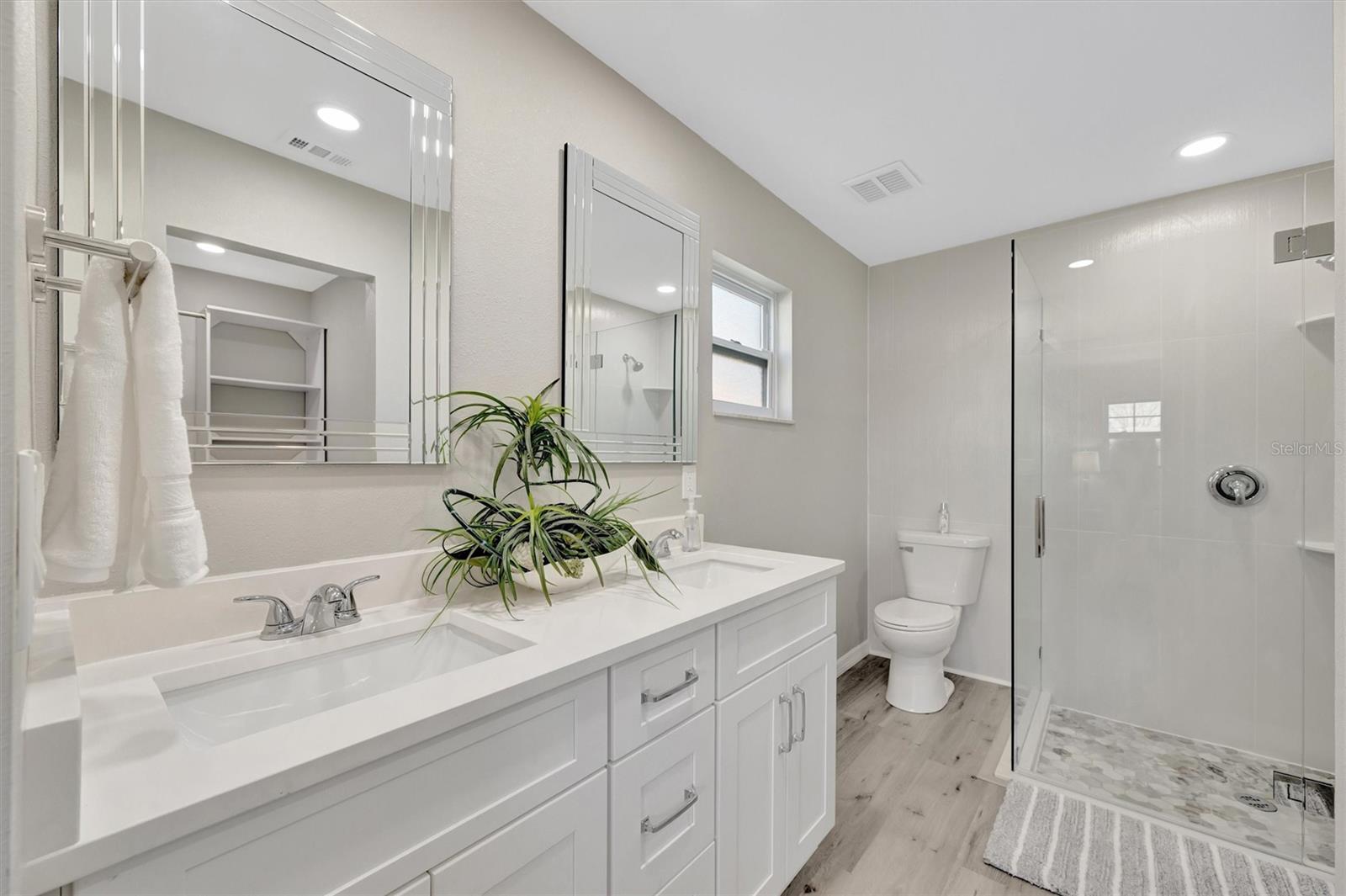 CASCO DORADO - Residential Lease