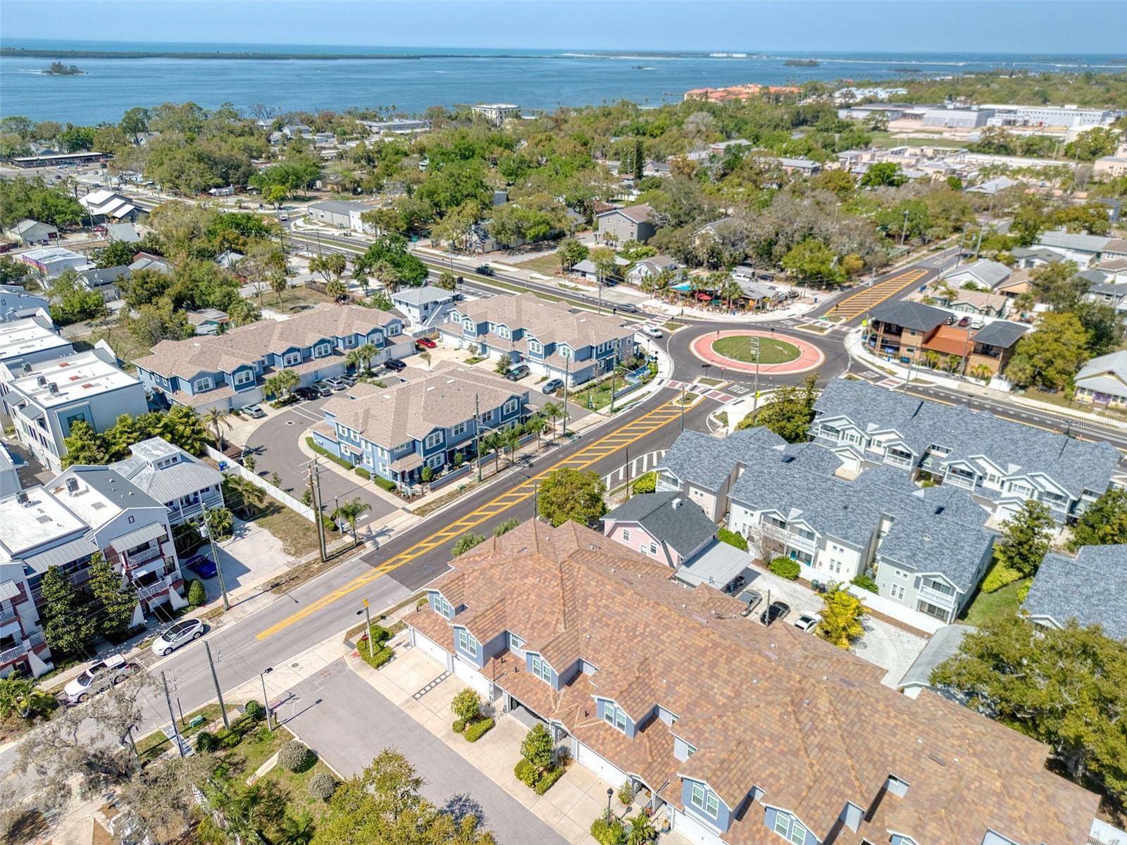 HIGHLAND RIDGE TWNHMS - Residential