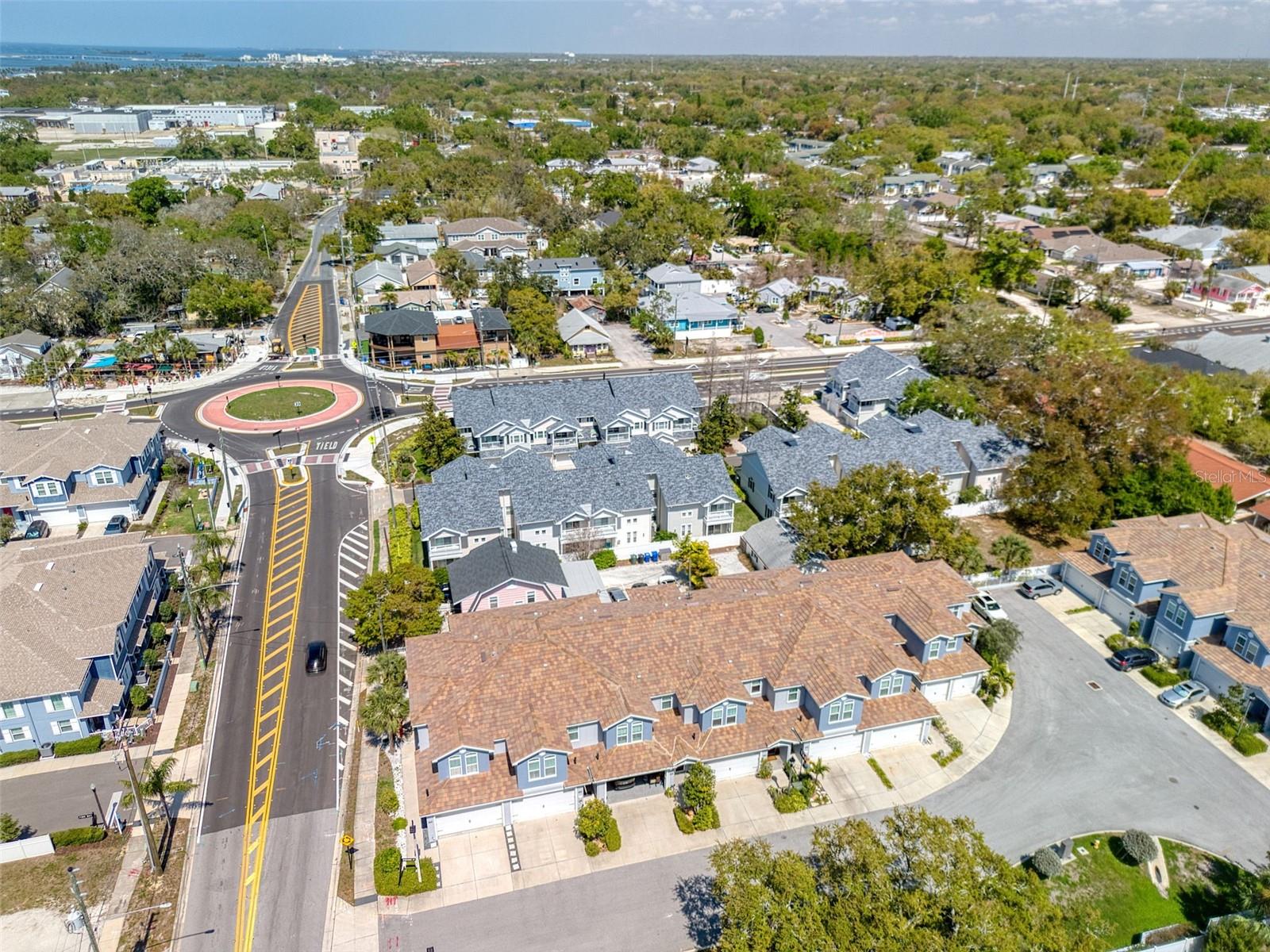 HIGHLAND RIDGE TWNHMS - Residential