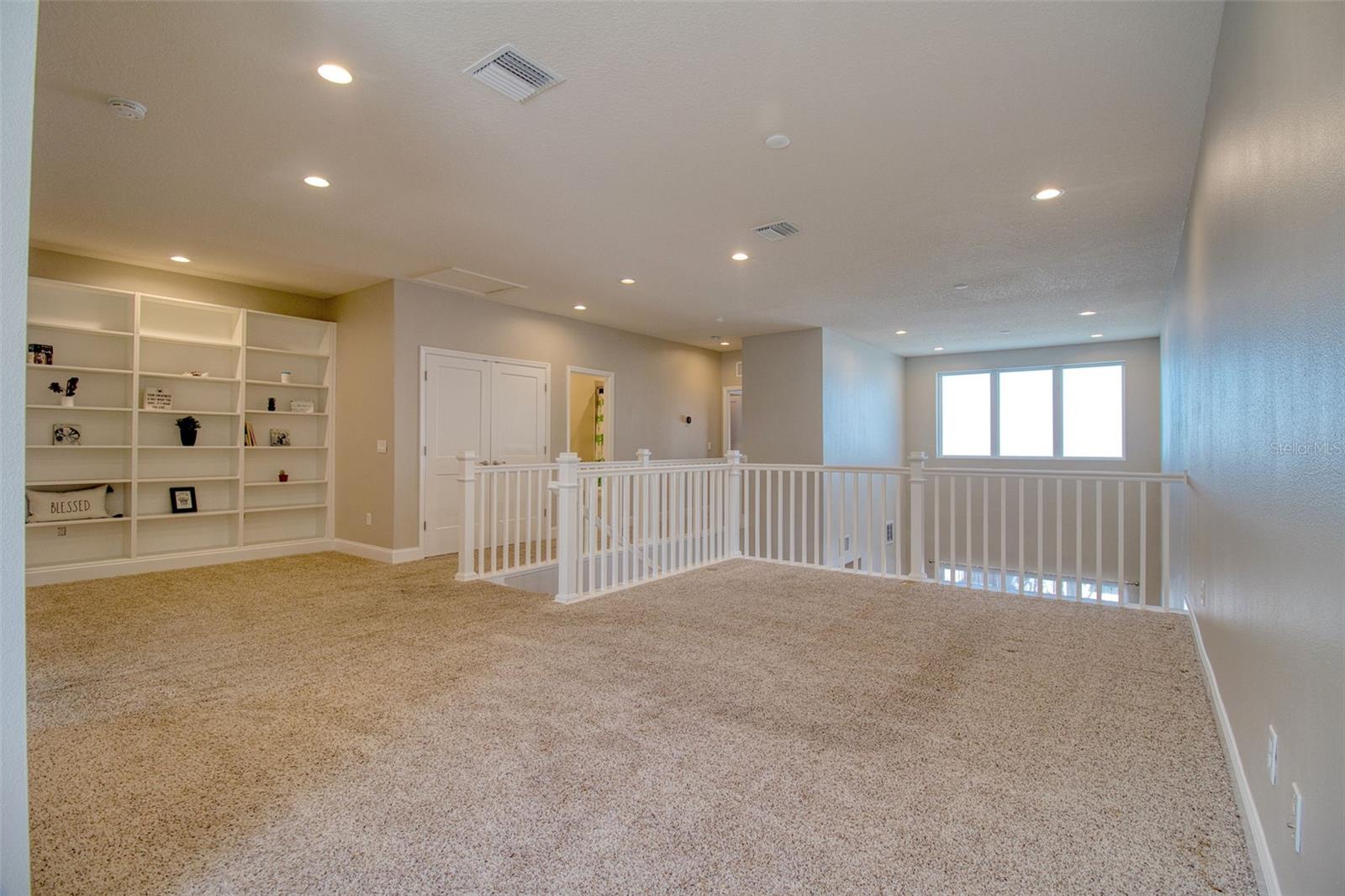 HIGHLAND RIDGE TWNHMS - Residential