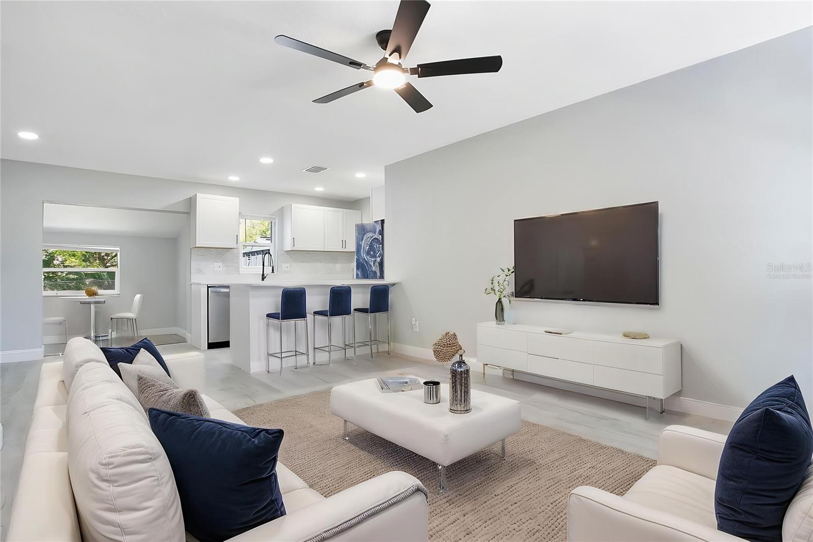 RICHMOND HEIGHTS - Residential