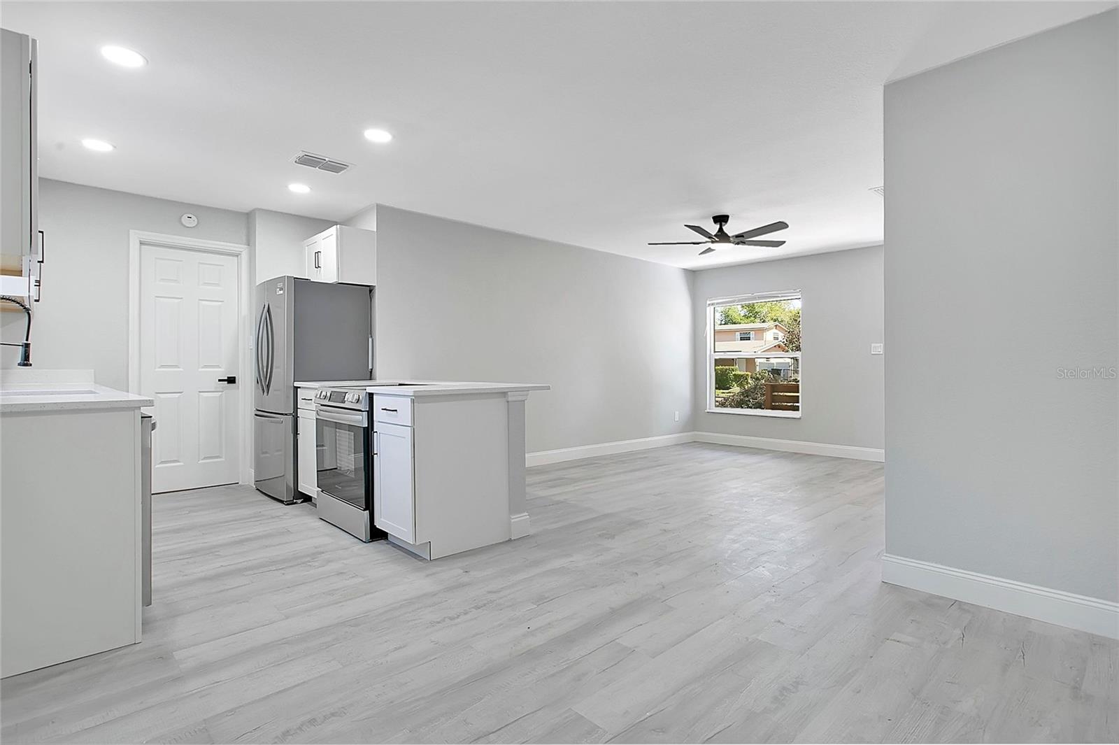 RICHMOND HEIGHTS - Residential