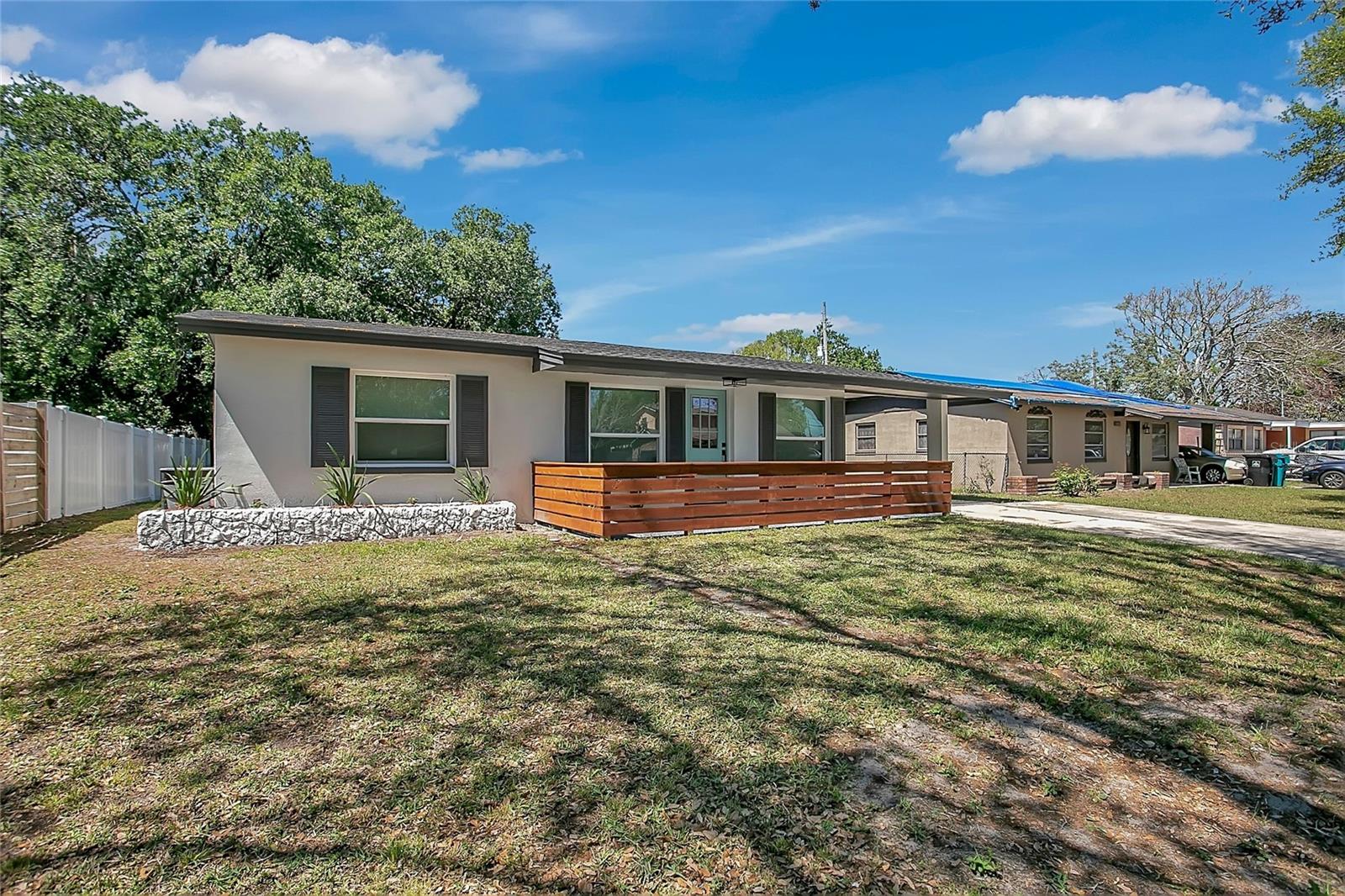 RICHMOND HEIGHTS - Residential