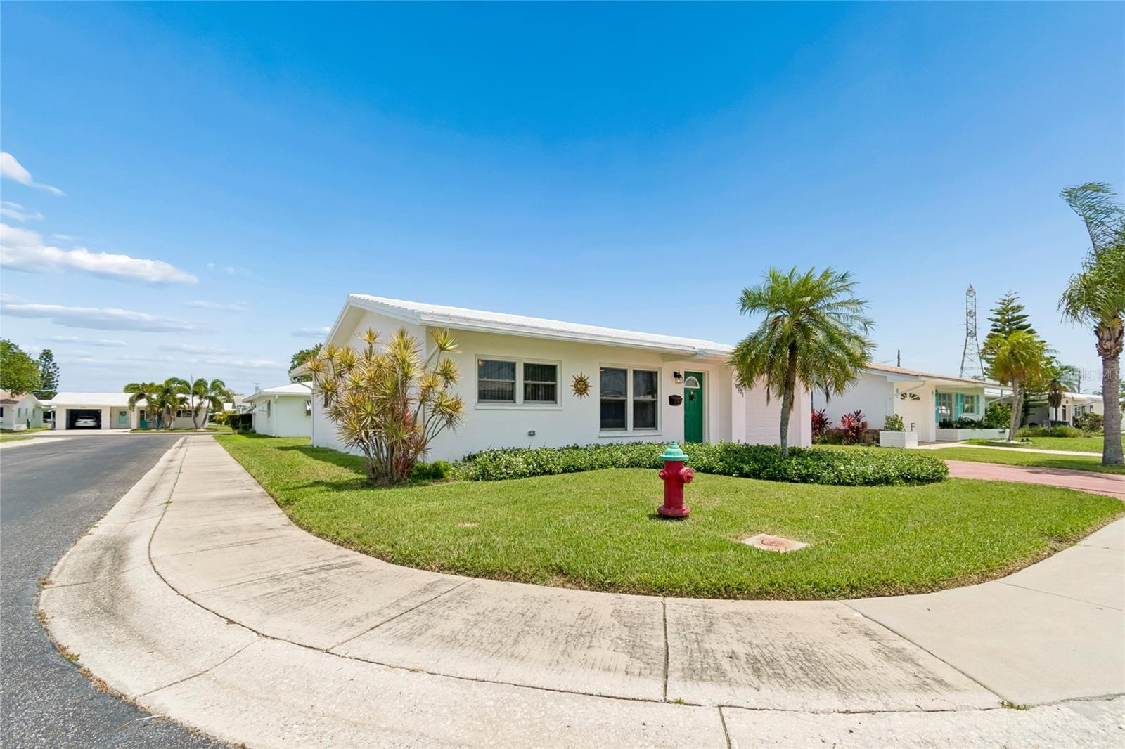 MAINLANDS OF TAMARAC BY THE GULF UNIT 4 CONDO - Residential