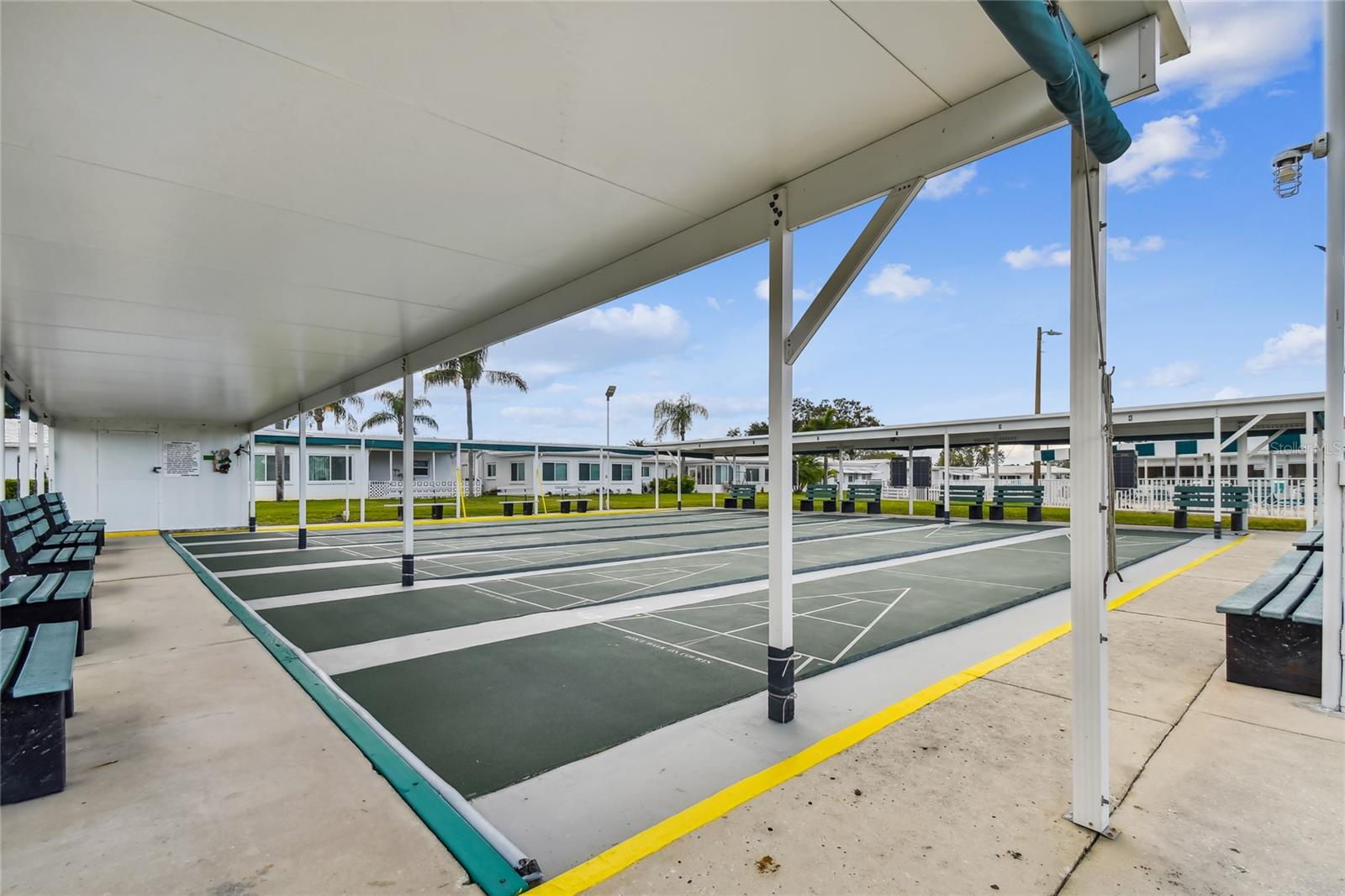 MAINLANDS OF TAMARAC BY THE GULF UNIT 4 CONDO - Residential