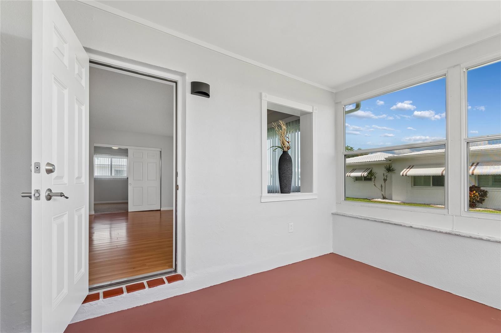 MAINLANDS OF TAMARAC BY THE GULF UNIT 4 CONDO - Residential