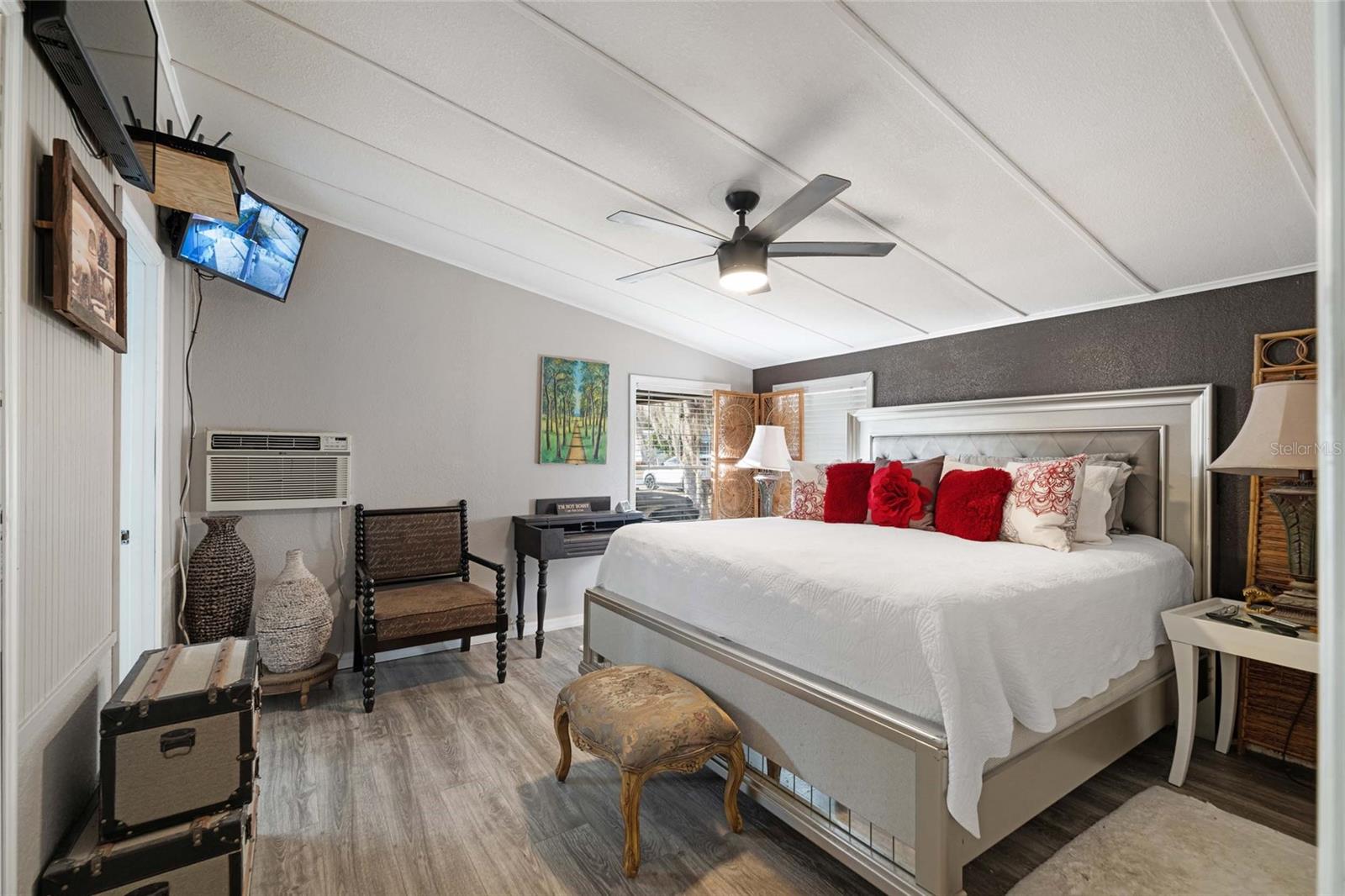 RIVERS EDGE ESTATES - Residential