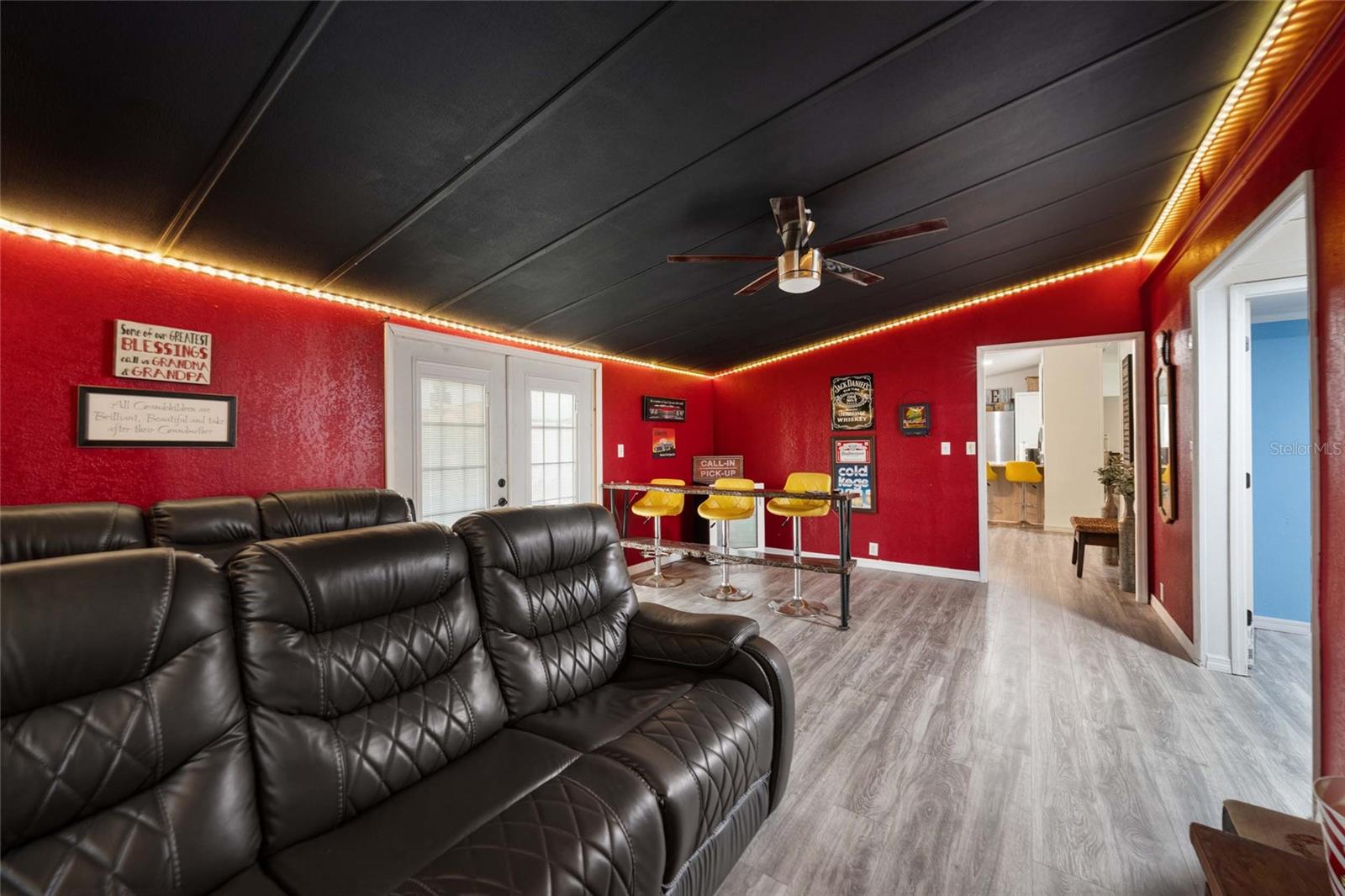 RIVERS EDGE ESTATES - Residential