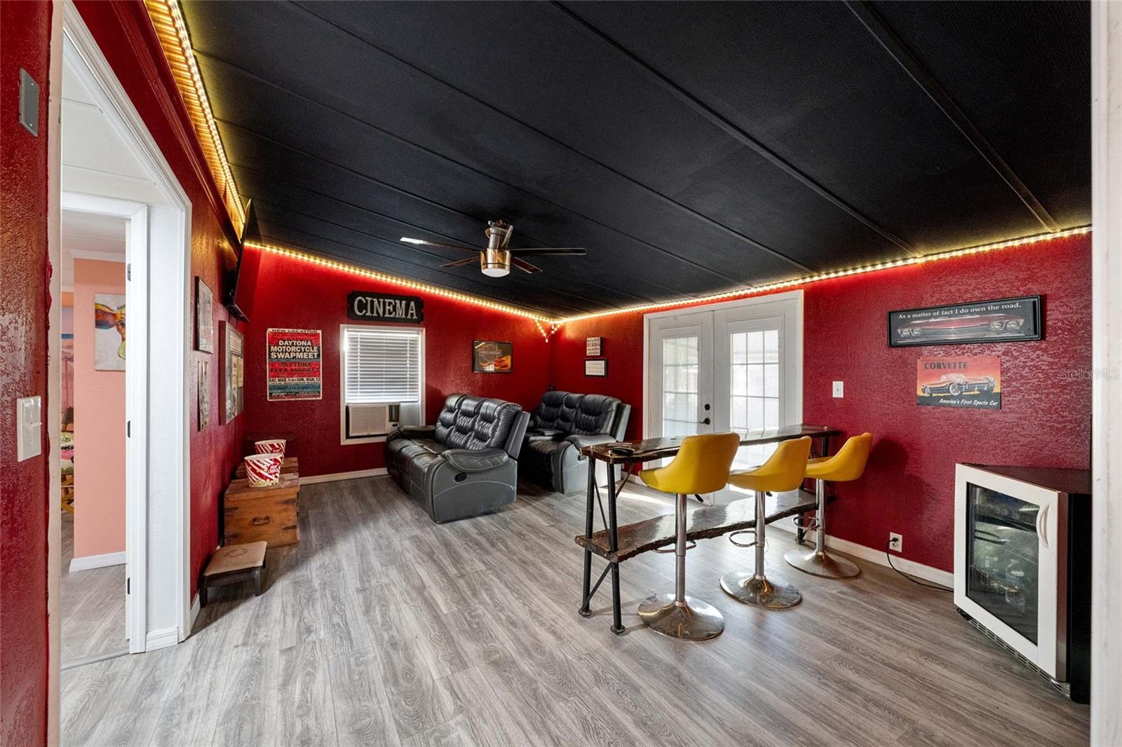 RIVERS EDGE ESTATES - Residential