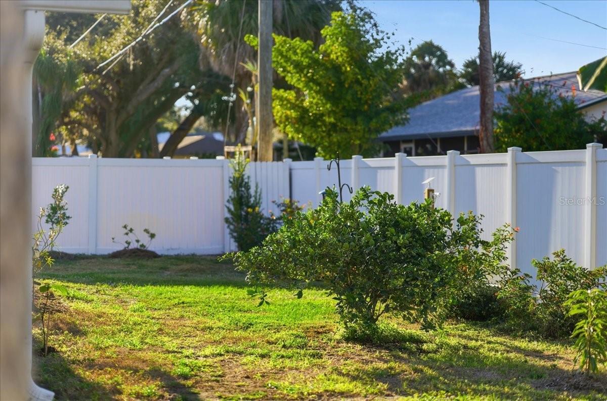 SOUTH VENICE - Residential