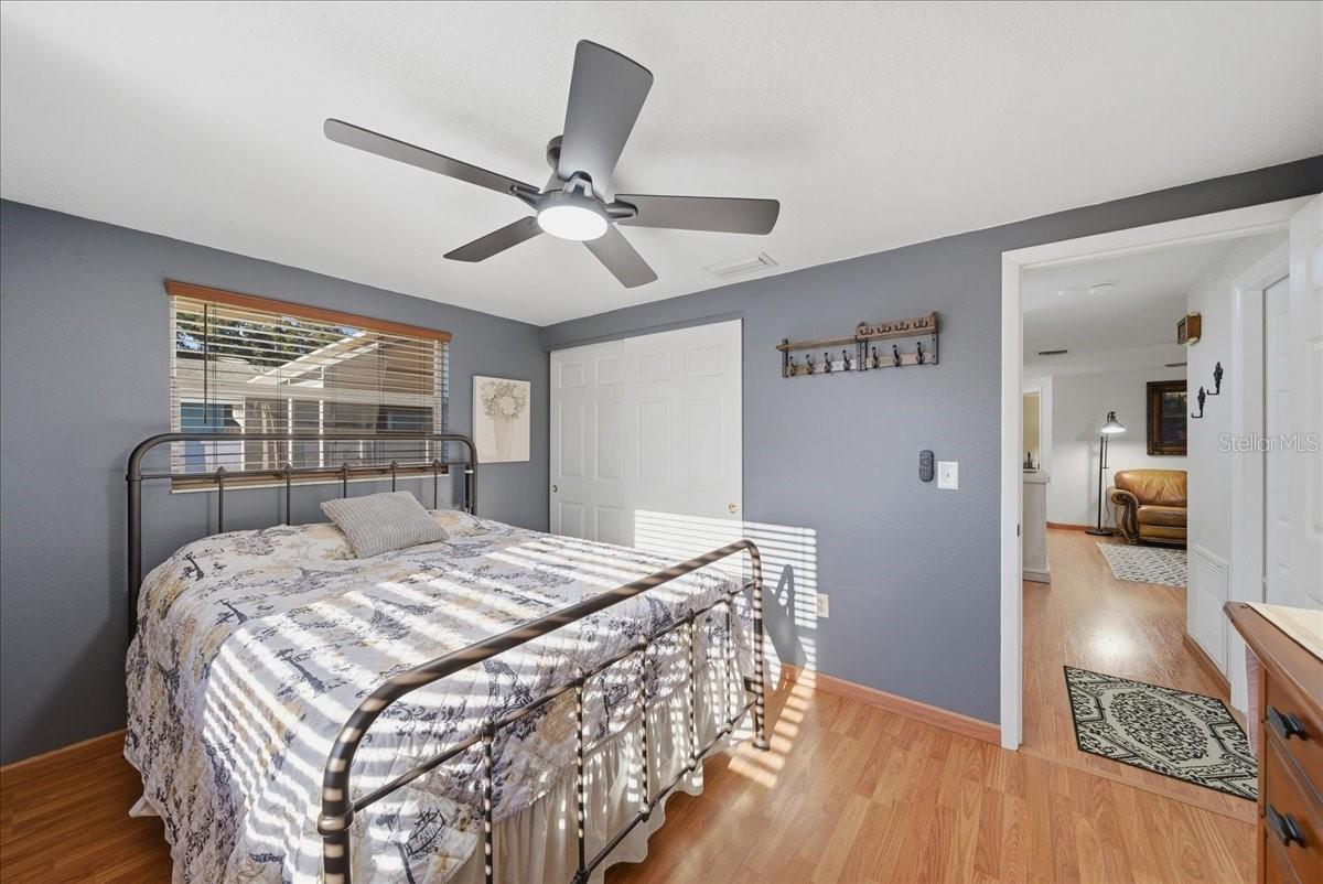 SOUTH VENICE - Residential