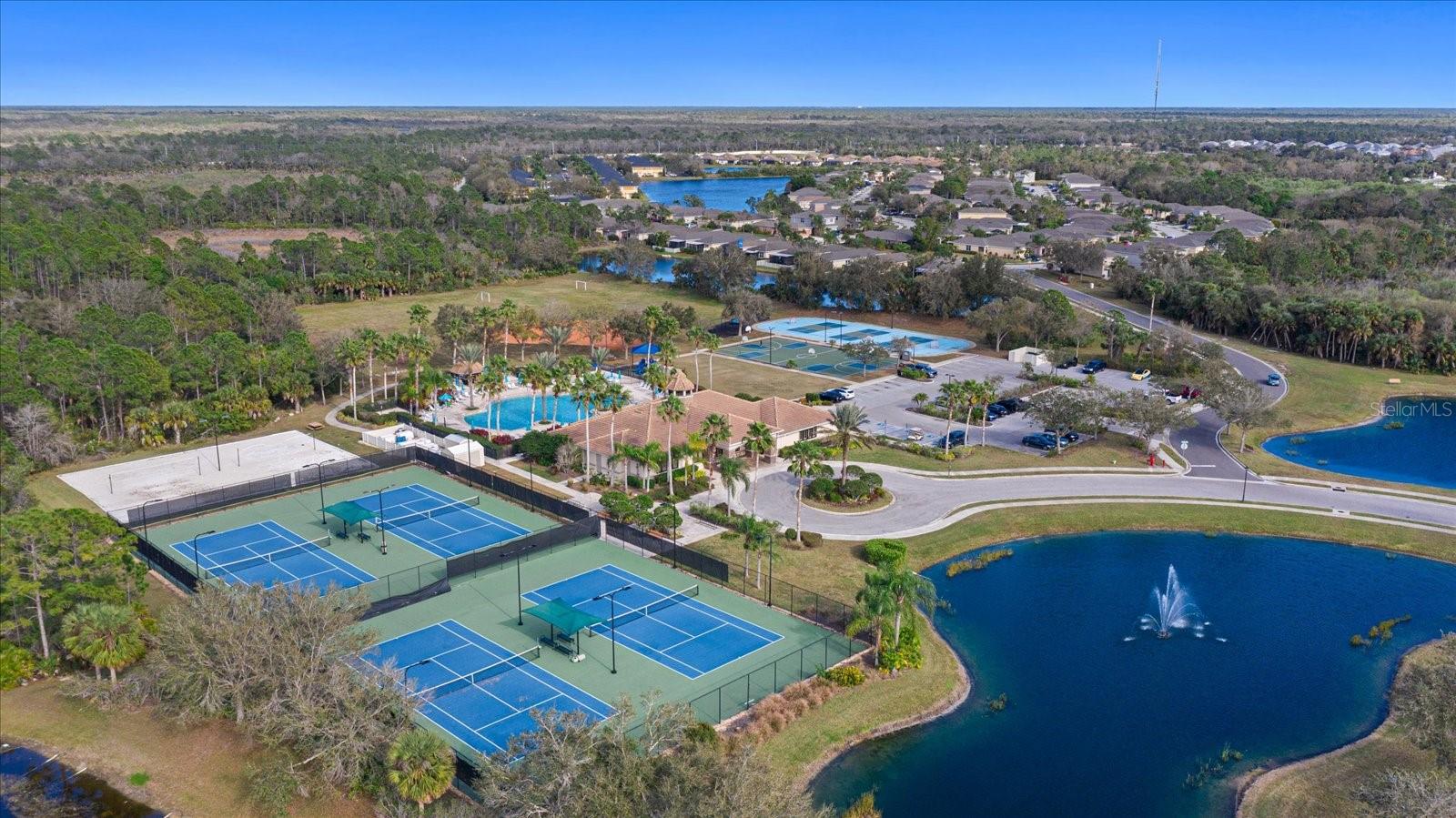 STONEYBROOK AT VENICE - Residential