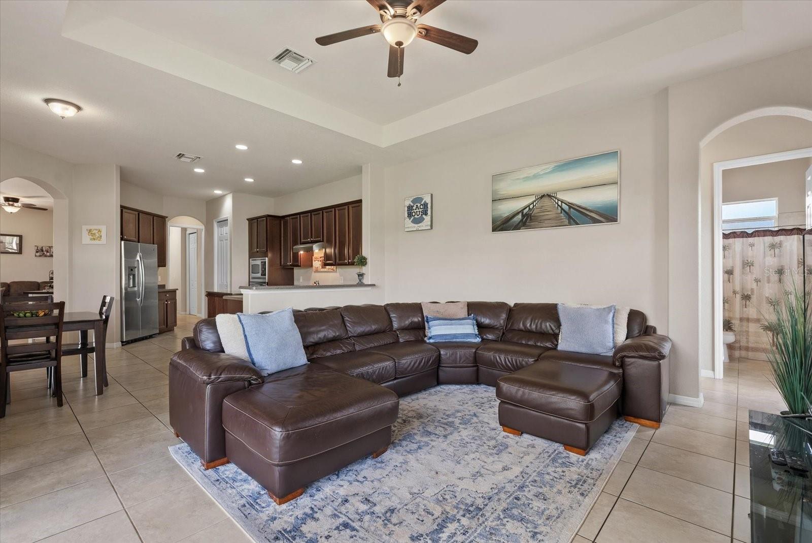 STONEYBROOK AT VENICE - Residential