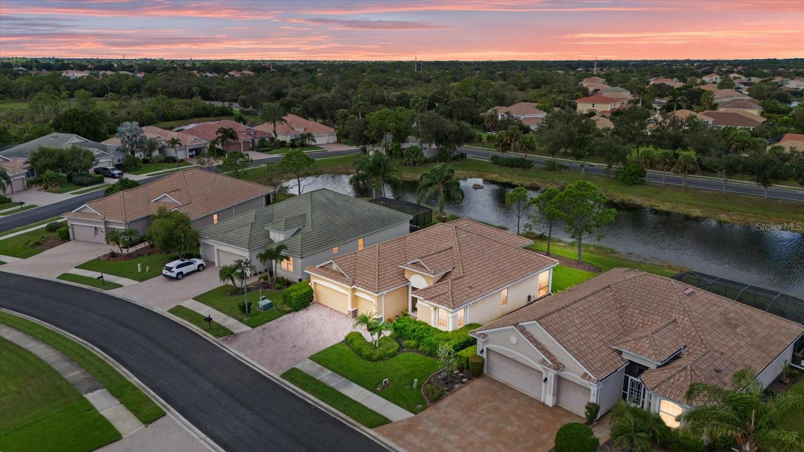 STONEYBROOK AT VENICE - Residential