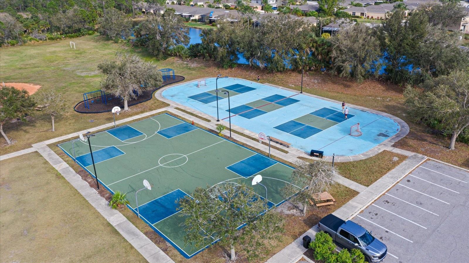 STONEYBROOK AT VENICE - Residential