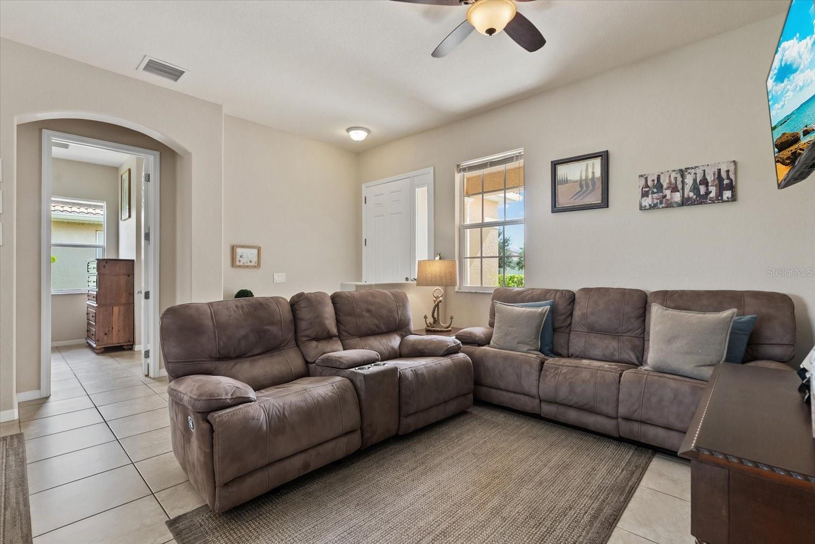 STONEYBROOK AT VENICE - Residential