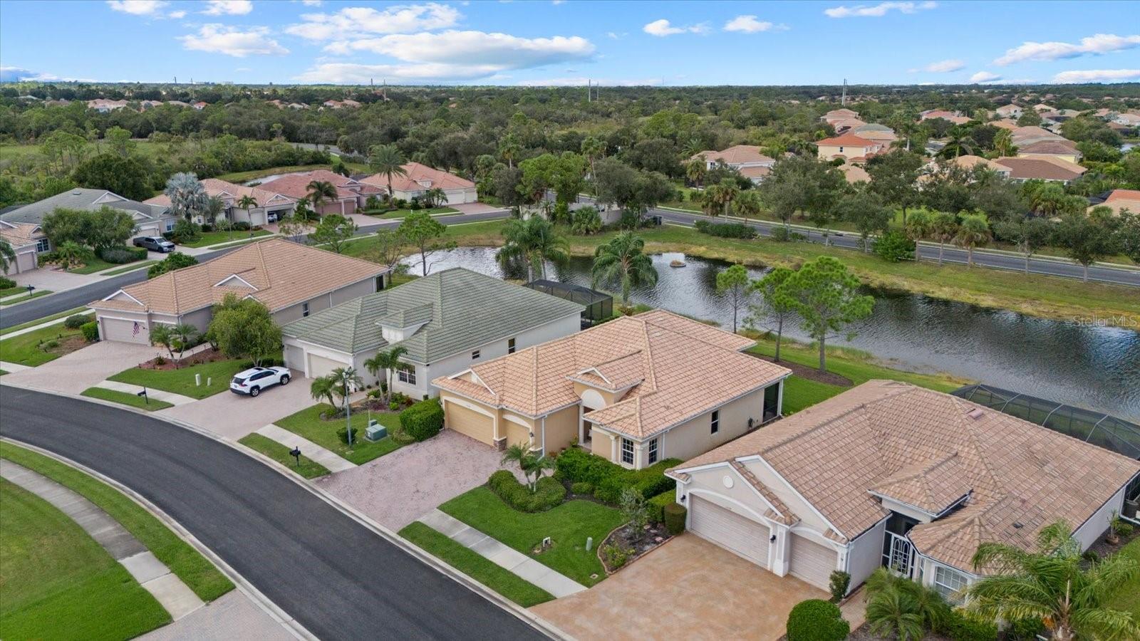 STONEYBROOK AT VENICE - Residential
