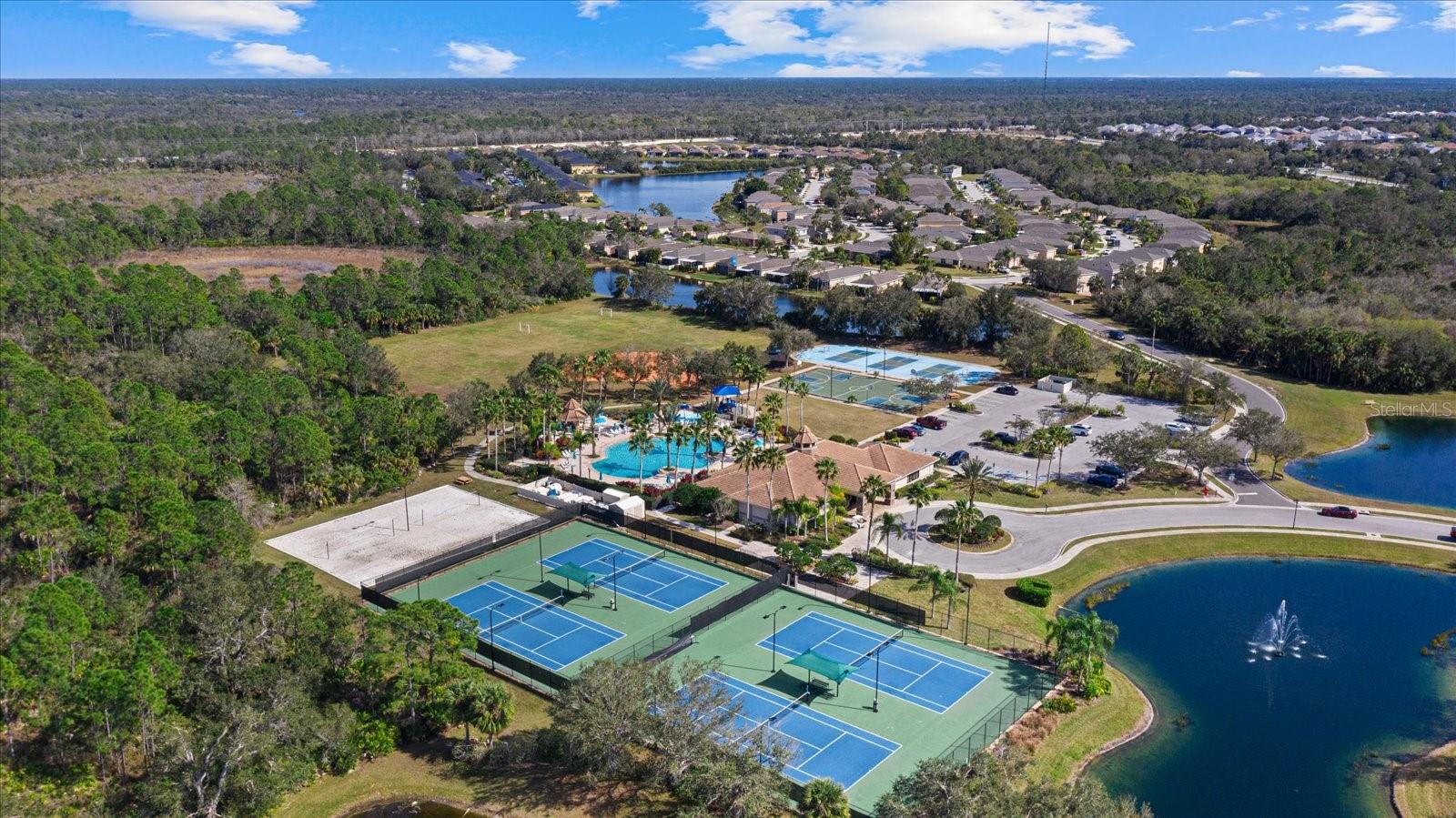 STONEYBROOK AT VENICE - Residential