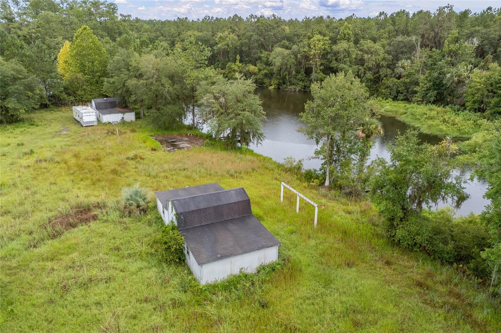 205 NW HIGHWAY 441