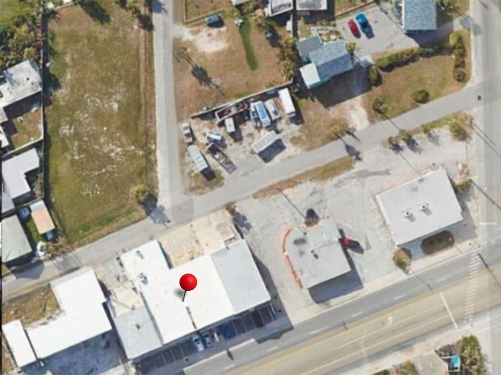 ARMSTRONG - Commercial Sale