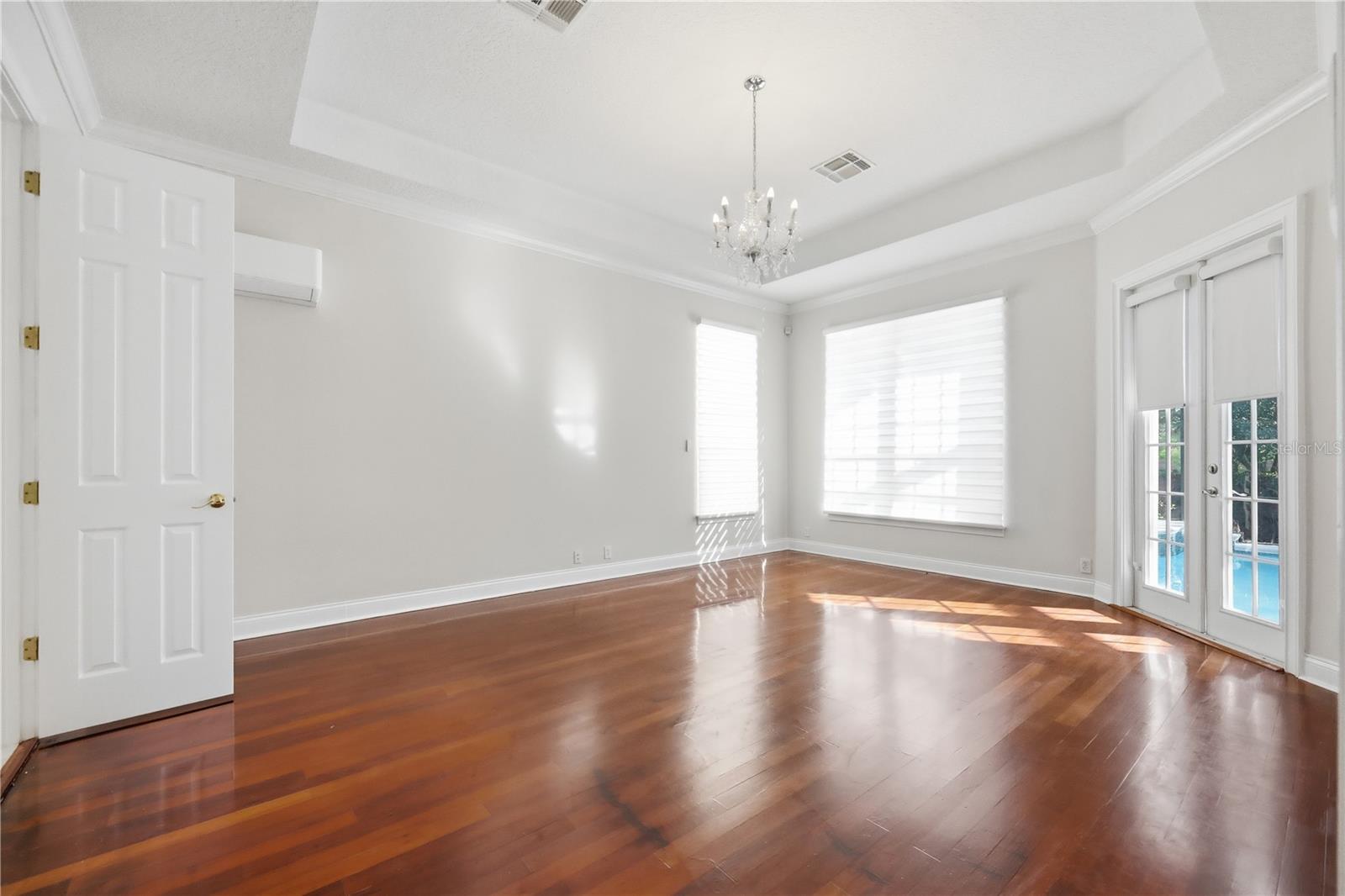 KEENES POINTE UT 04 SEC 31 48 82 - Residential