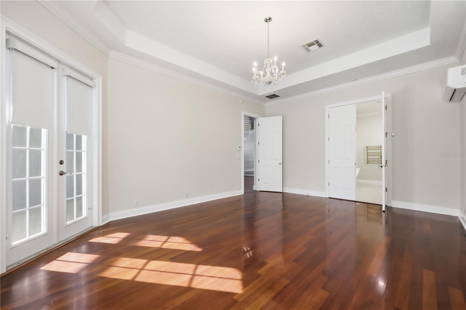 KEENES POINTE UT 04 SEC 31 48 82 - Residential