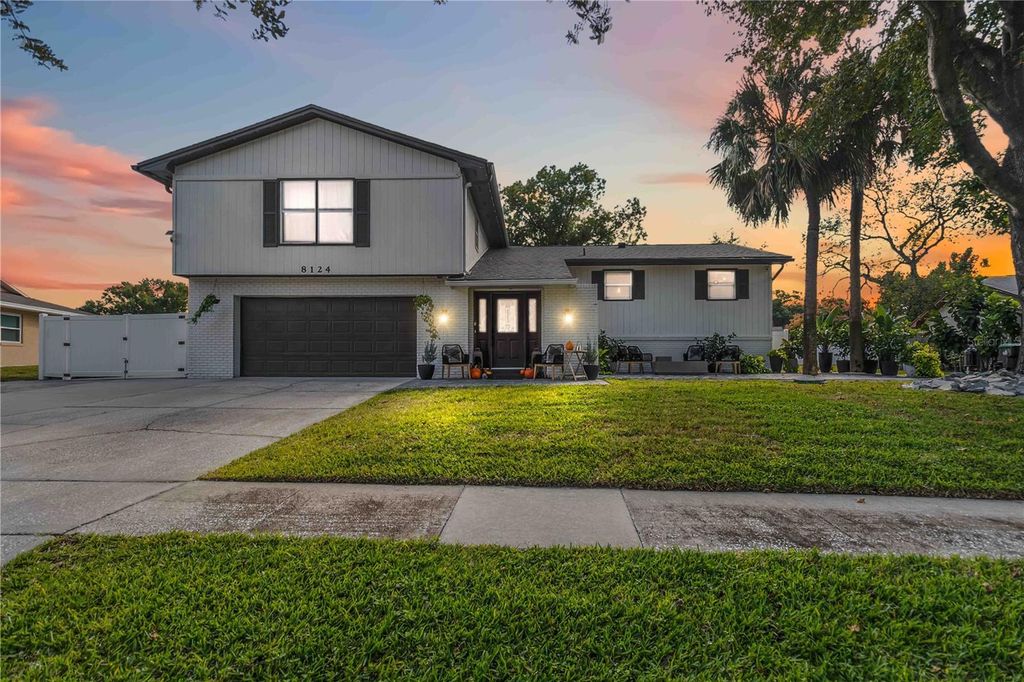 Photo of 8124 Laurel Tree Drive, Orlando, FL 32819 (MLS # O6370513)