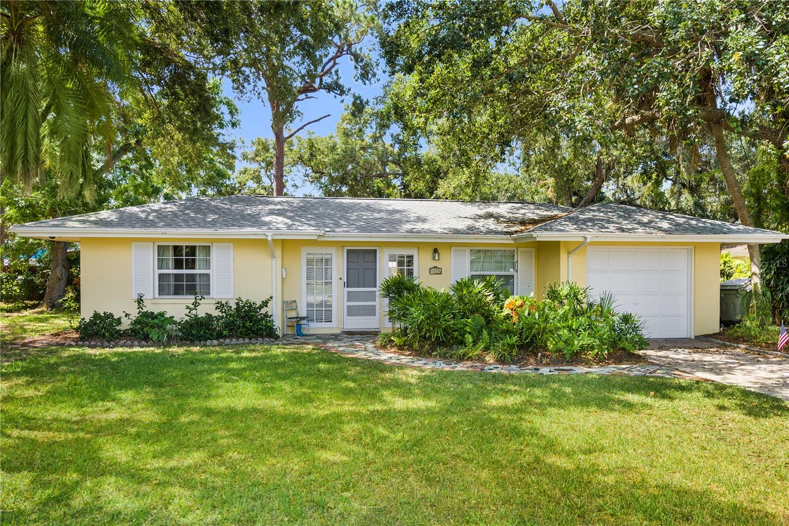 1870 JASMINE DRIVE
