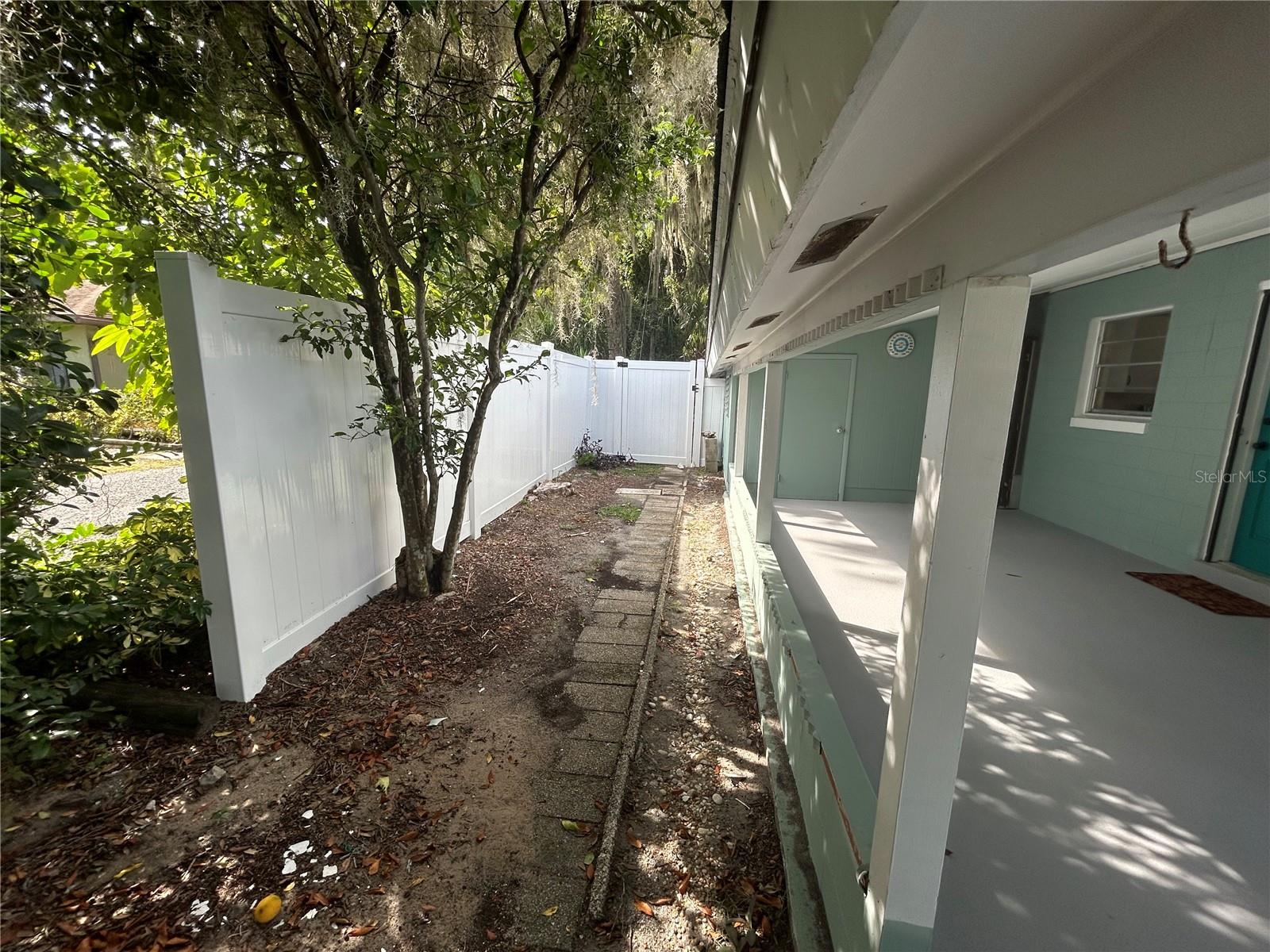 EUSTIS NORTHSHORE - Residential