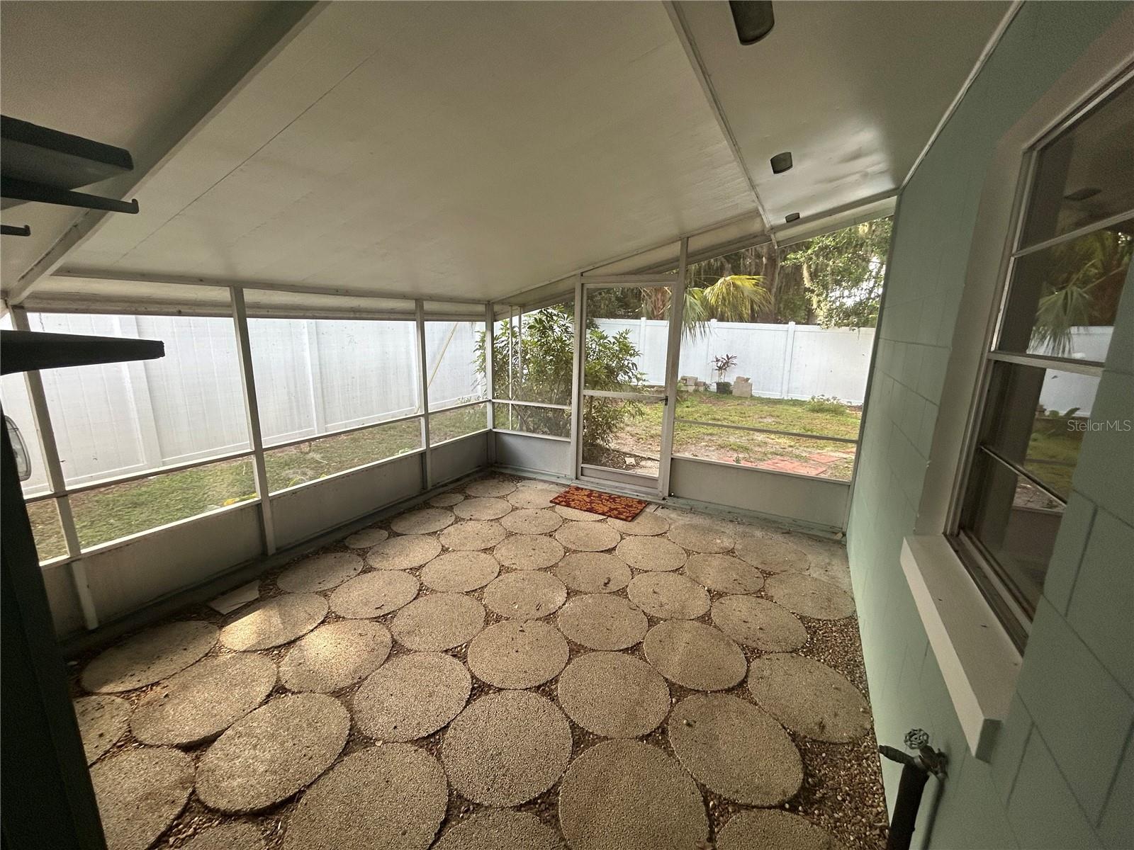 EUSTIS NORTHSHORE - Residential