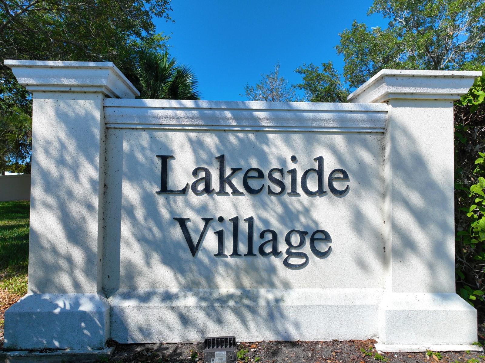 LAKESIDE VILLAGE TOWNHOME CD OR2232/1192 - Residential Lease