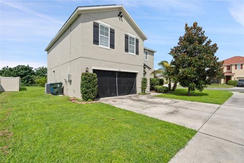 A home in LAKE ALFRED