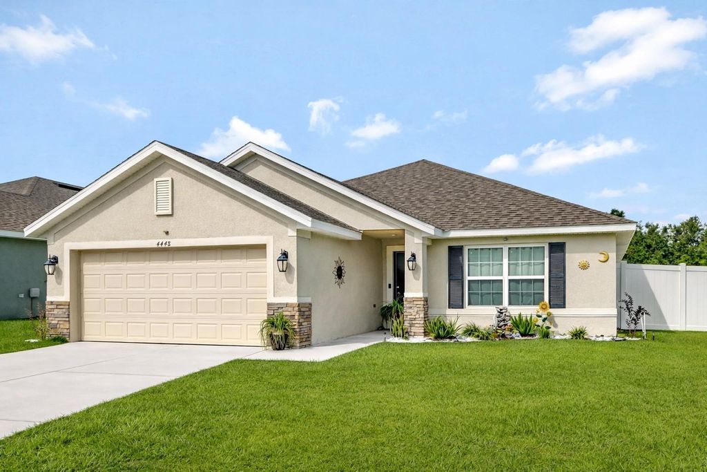 Photo of 4448 NW 2nd Court, Ocala, FL 34475 (MLS # O6399631)