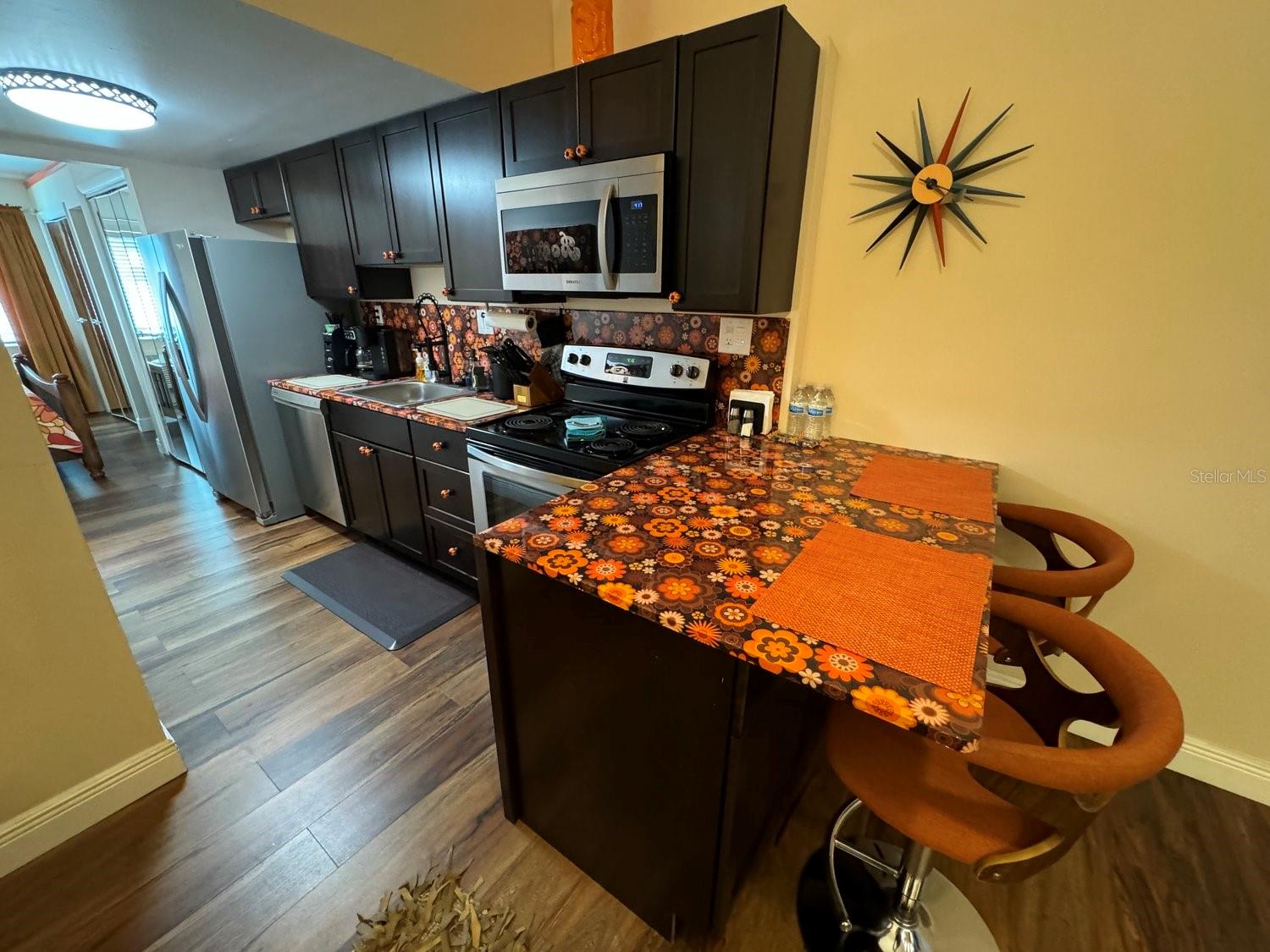 PARADISE LAKES RESORT CONDO - Residential