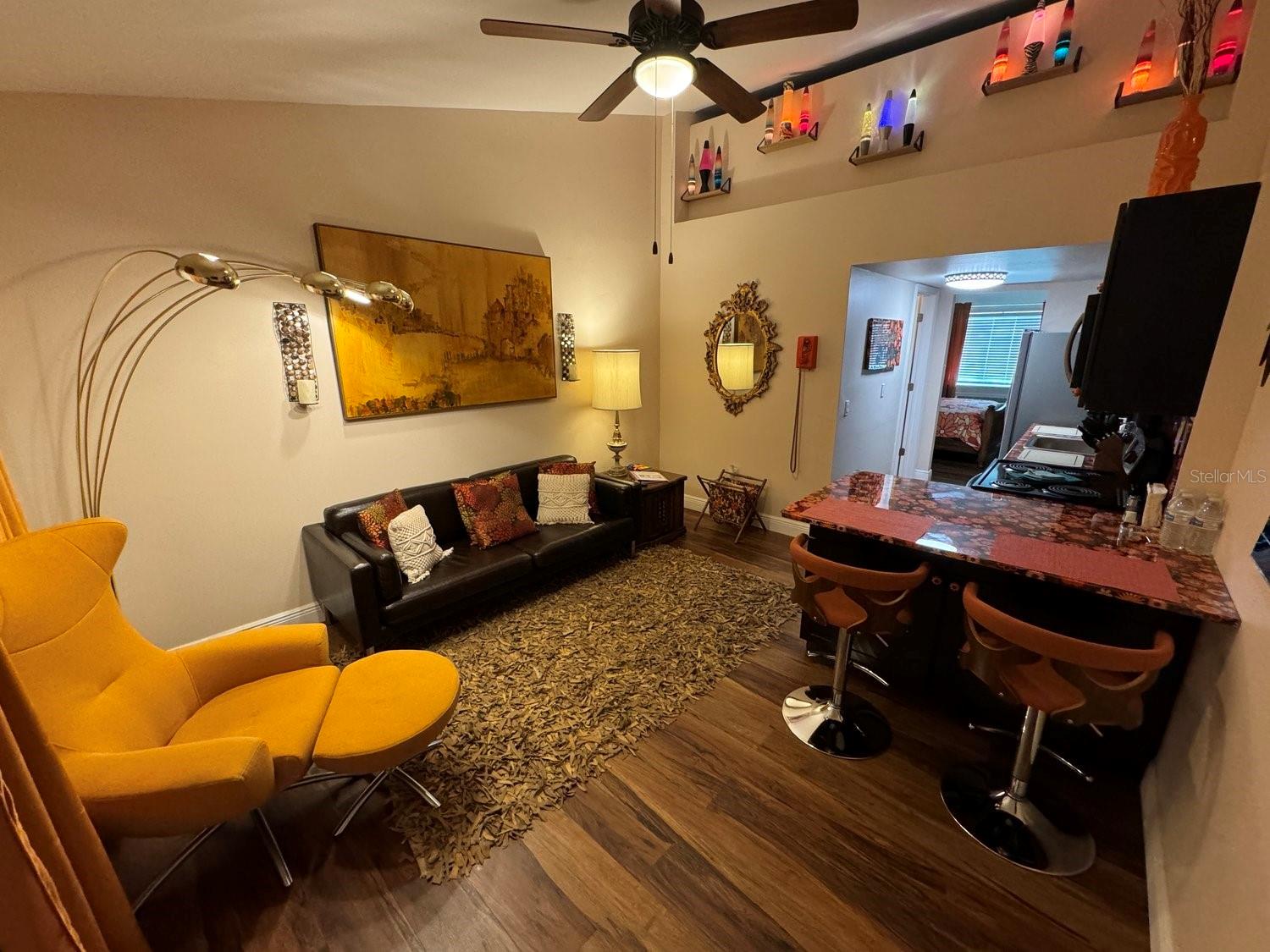 PARADISE LAKES RESORT CONDO - Residential