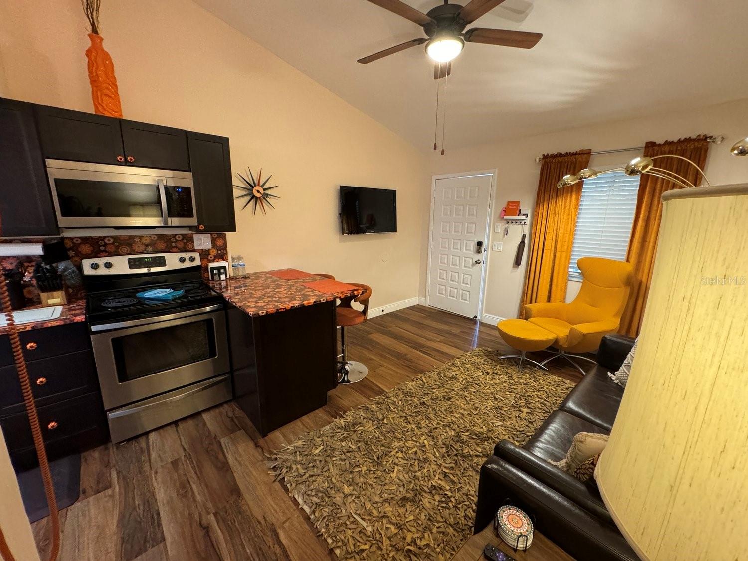 PARADISE LAKES RESORT CONDO - Residential