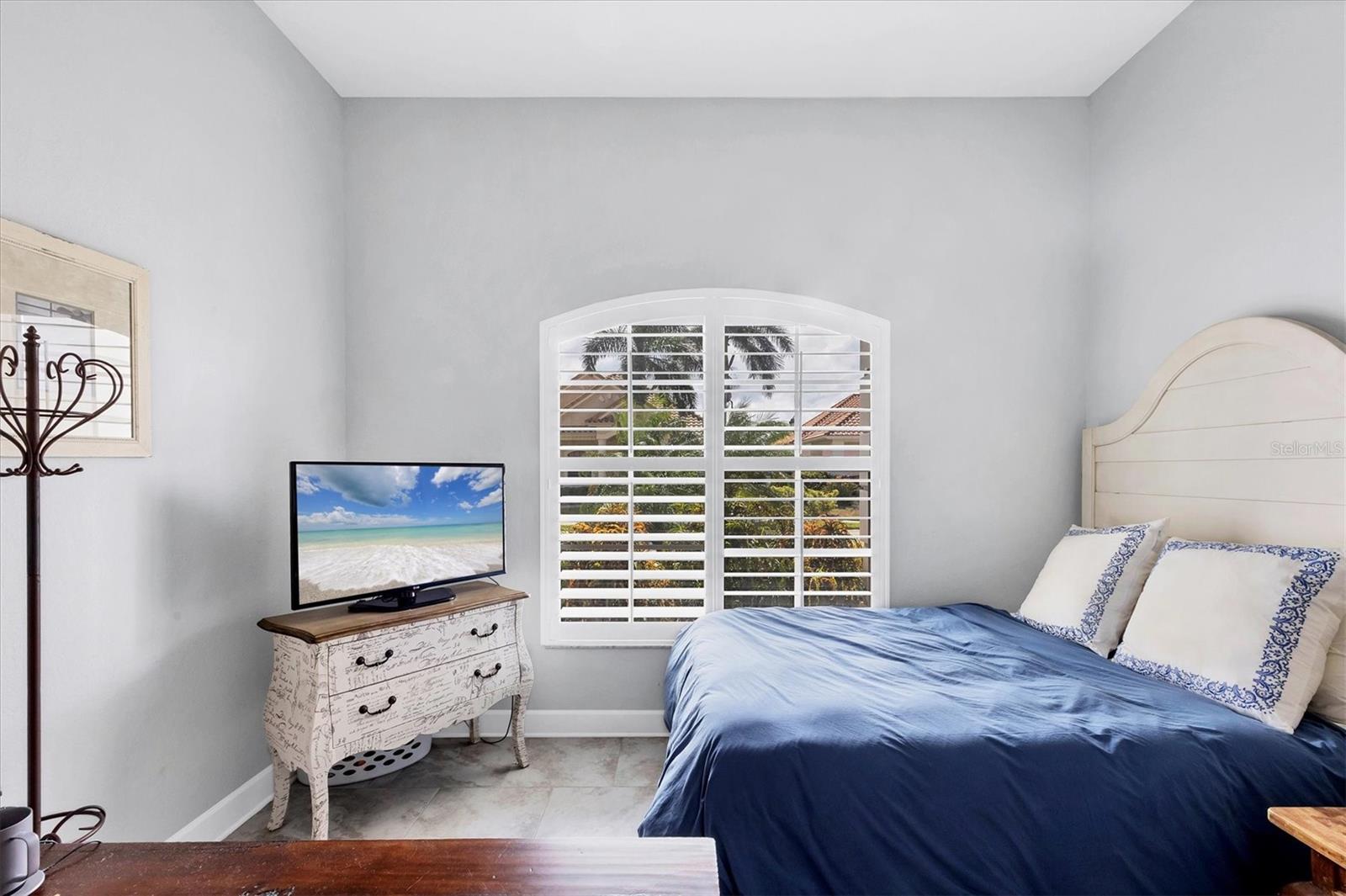 RIVERDALE REVISED - Residential Lease