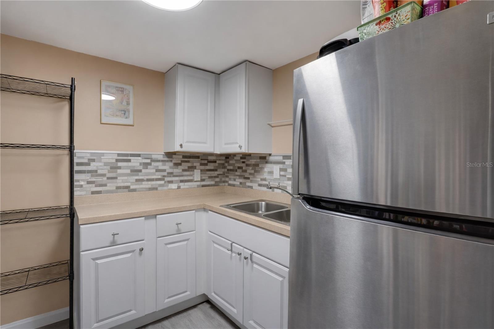 WEST HIGHLANDS - Residential Income