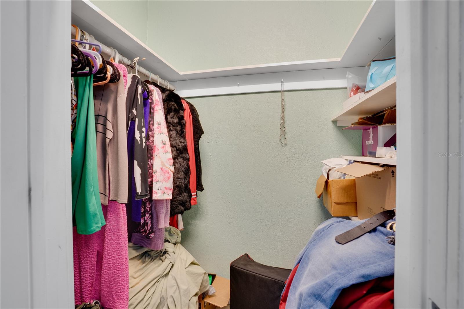 WEST HIGHLANDS - Residential Income