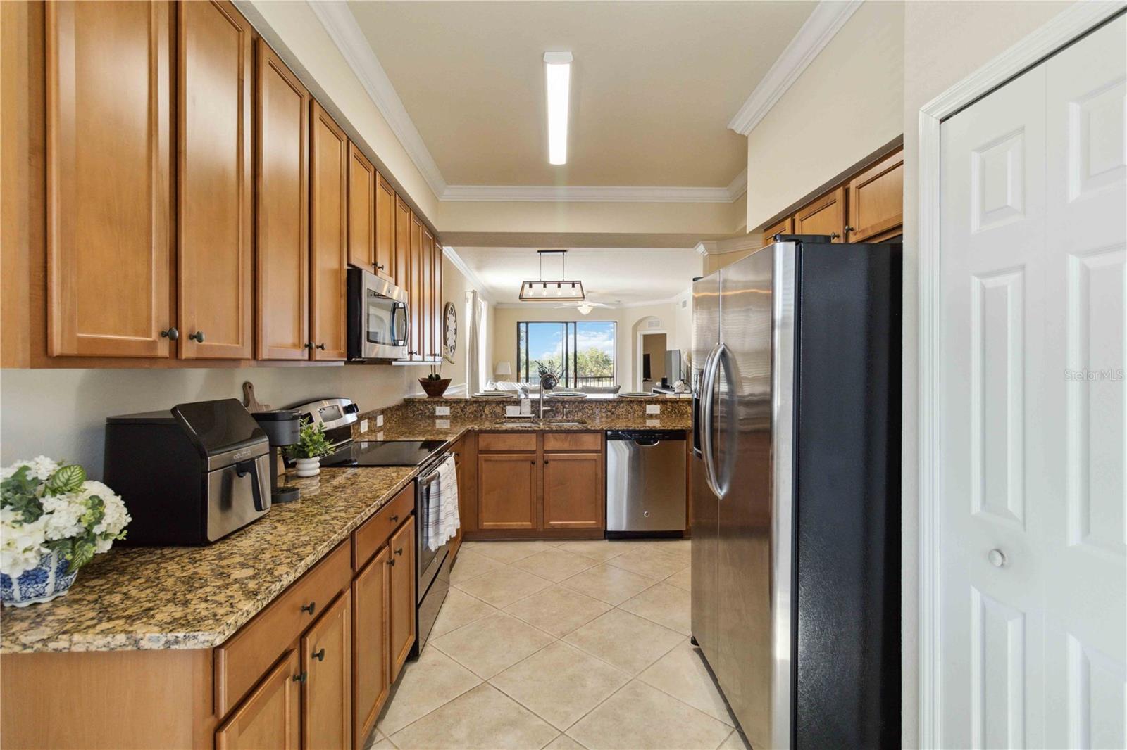 RIVER STRAND - Residential Lease