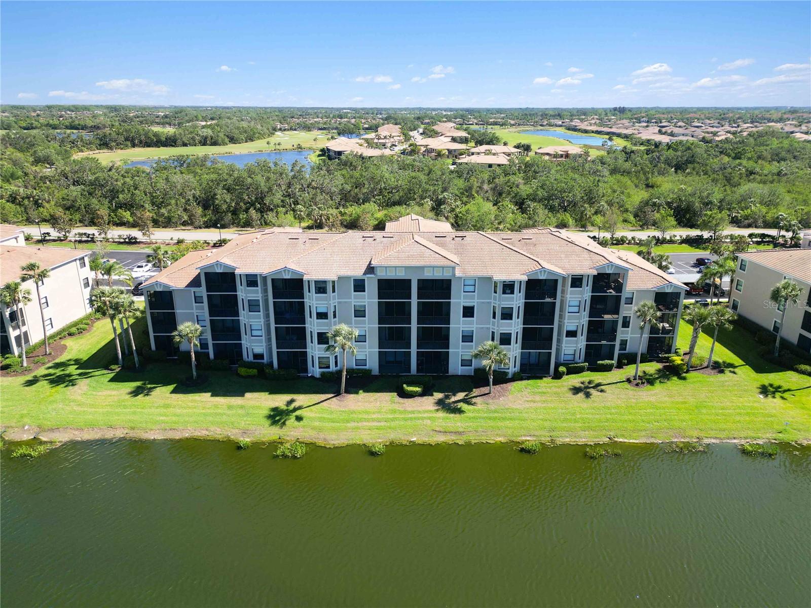 RIVER STRAND - Residential Lease