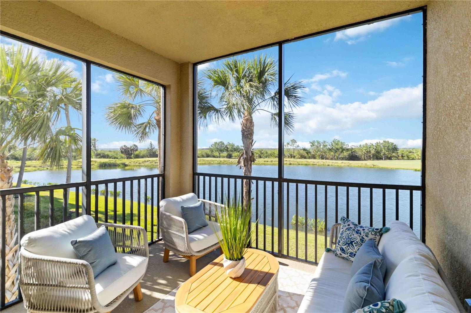 RIVER STRAND - Residential Lease