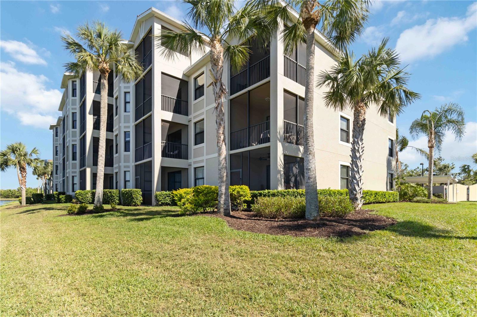 RIVER STRAND - Residential Lease