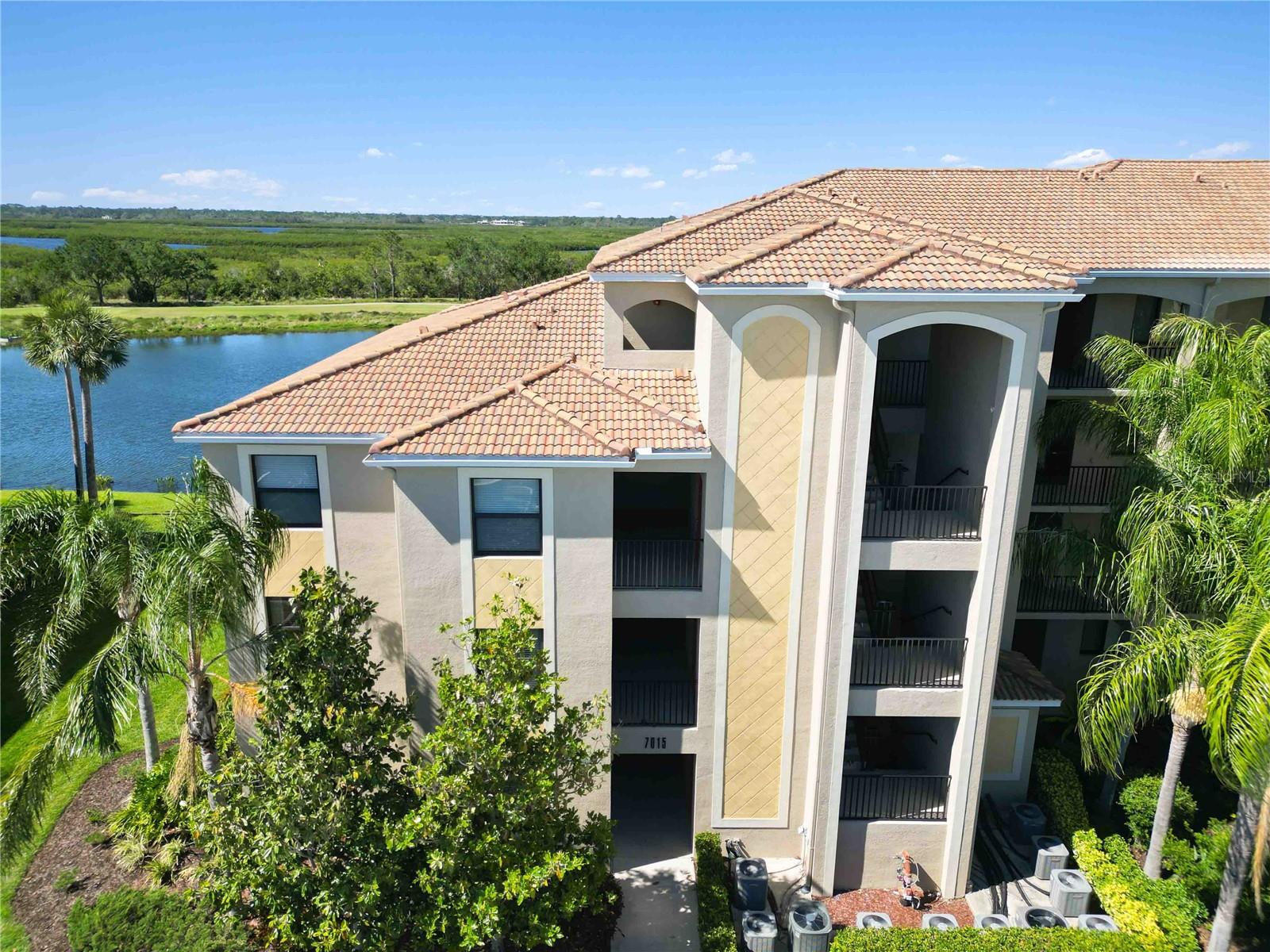 RIVER STRAND - Residential Lease