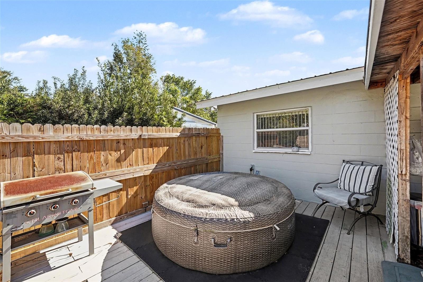 HILLTOP GROVE SUB - Residential