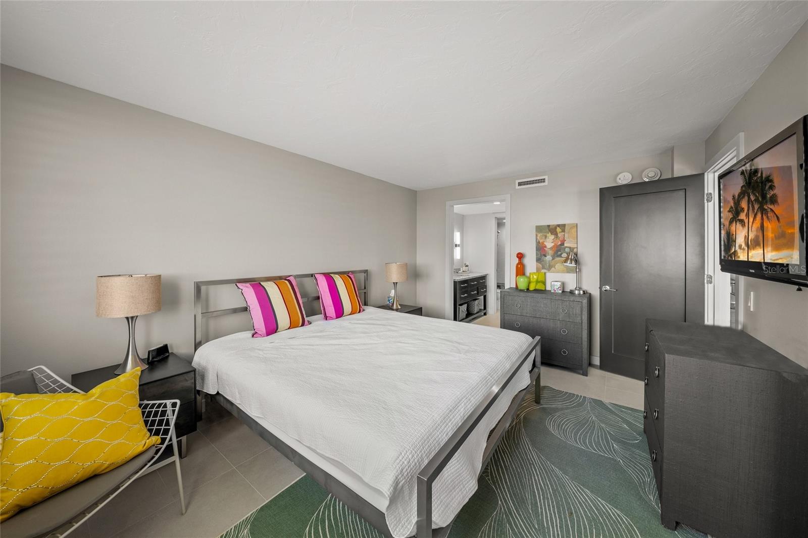 GULF & BAY CLUB PH 5 - Residential