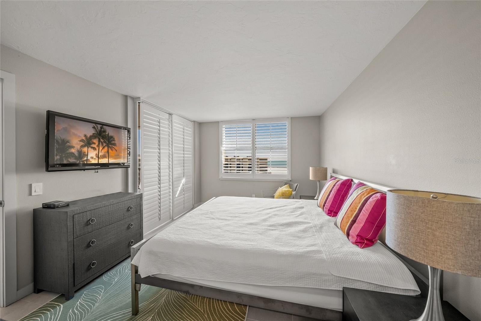 GULF & BAY CLUB PH 5 - Residential